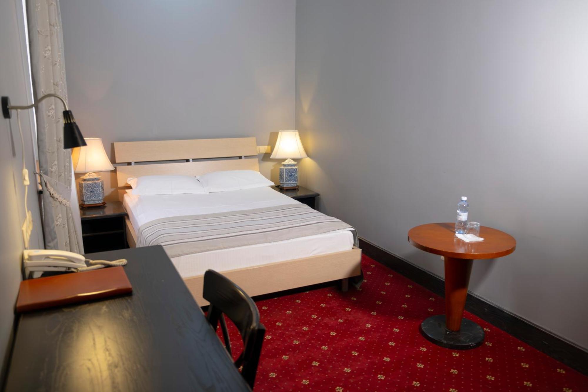 קוקשטאו Plaza Hotel מראה חיצוני תמונה