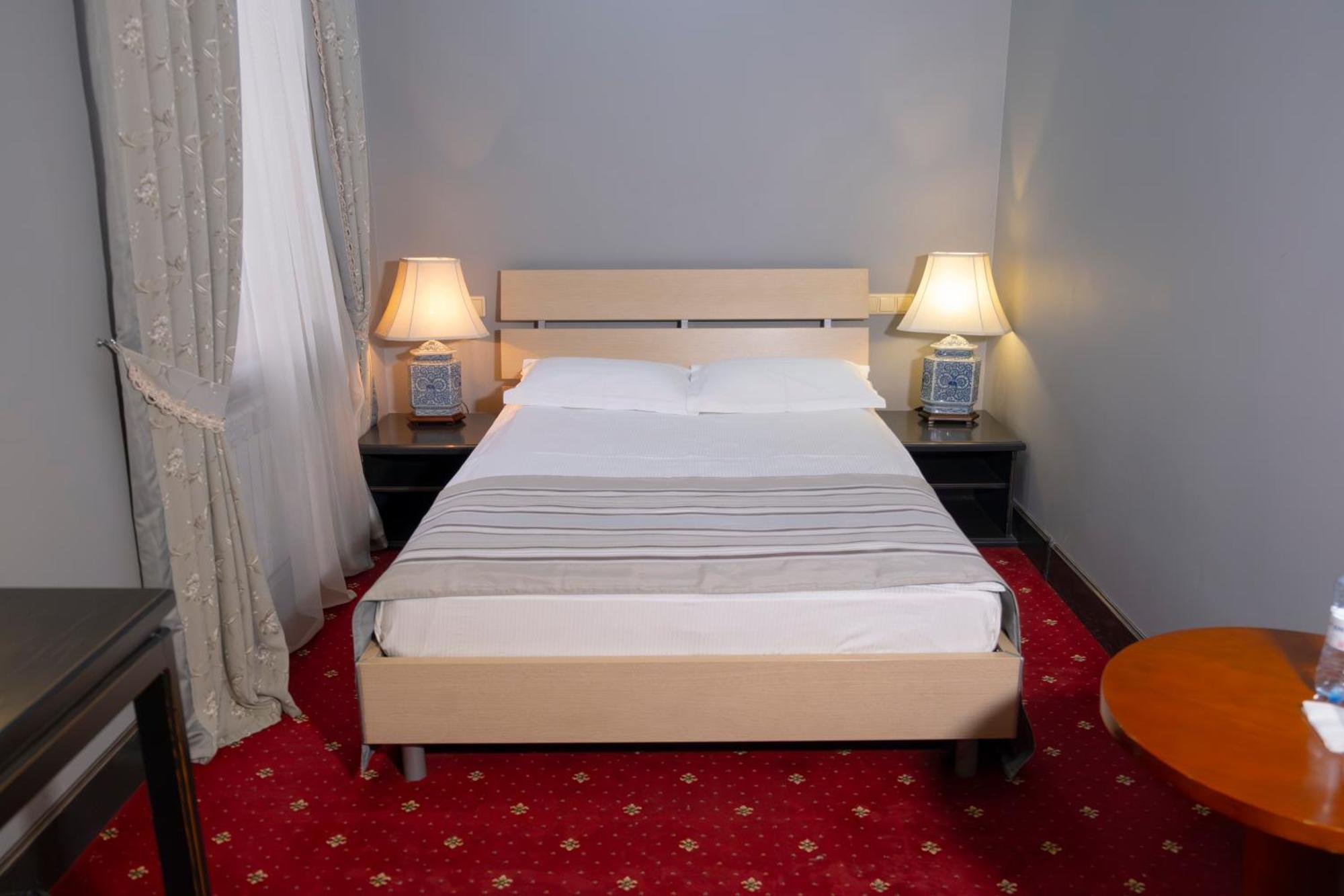 קוקשטאו Plaza Hotel מראה חיצוני תמונה