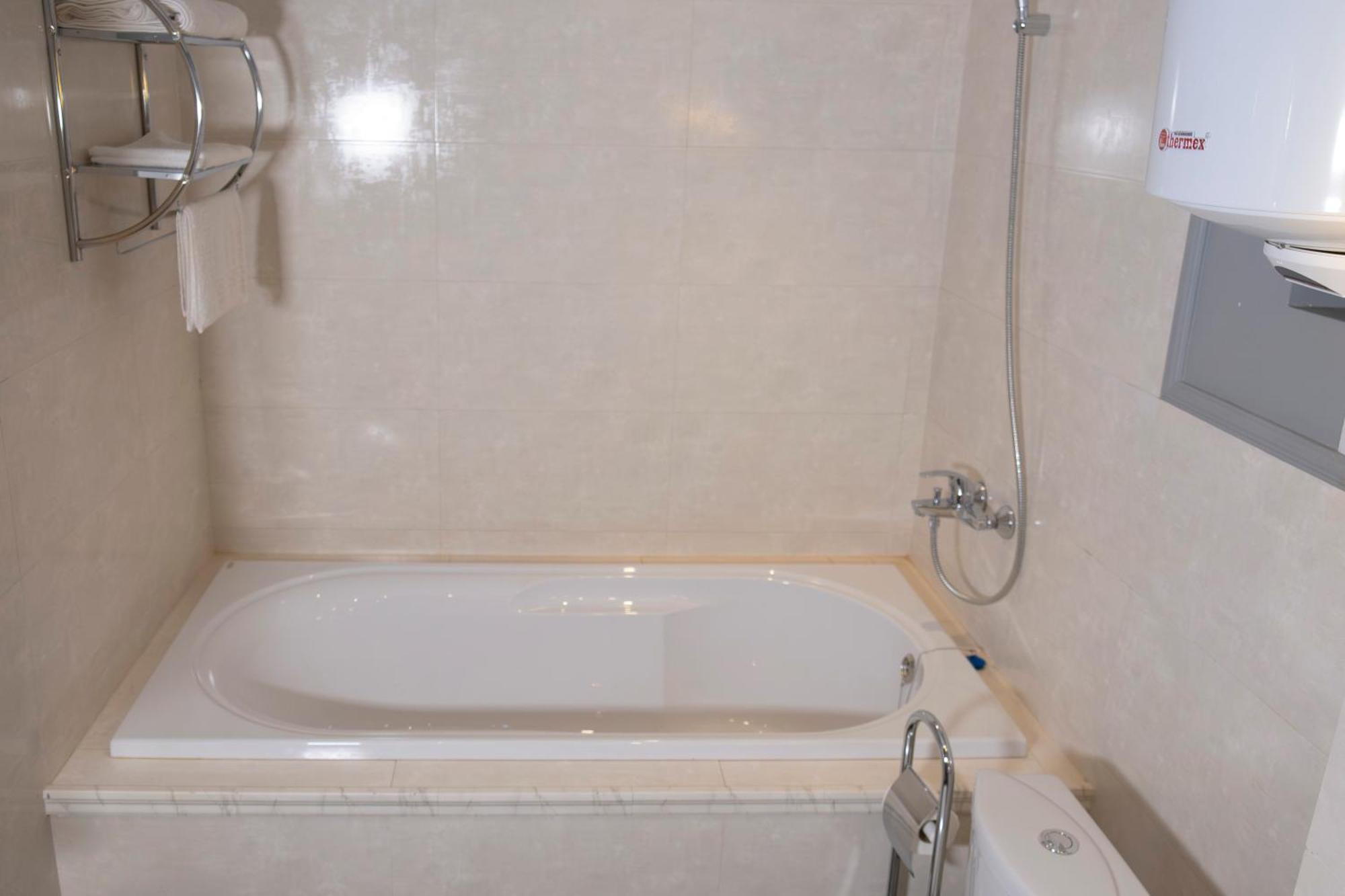 קוקשטאו Plaza Hotel מראה חיצוני תמונה