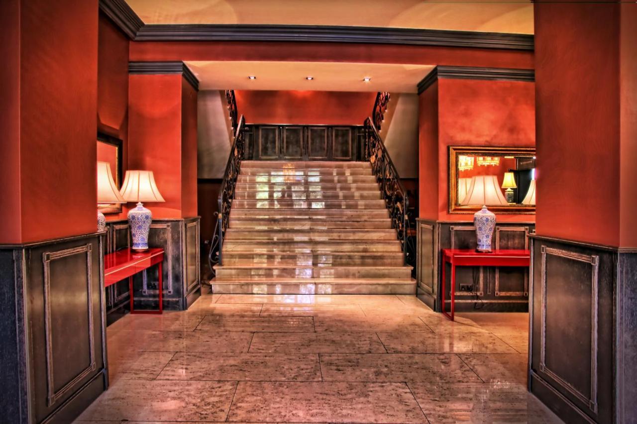 קוקשטאו Plaza Hotel מראה חיצוני תמונה