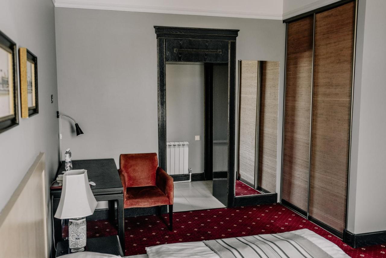 קוקשטאו Plaza Hotel מראה חיצוני תמונה